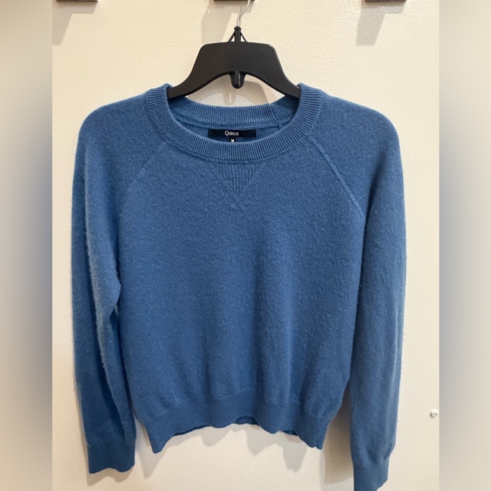 Quince Women's Blue Cashmere Sweater